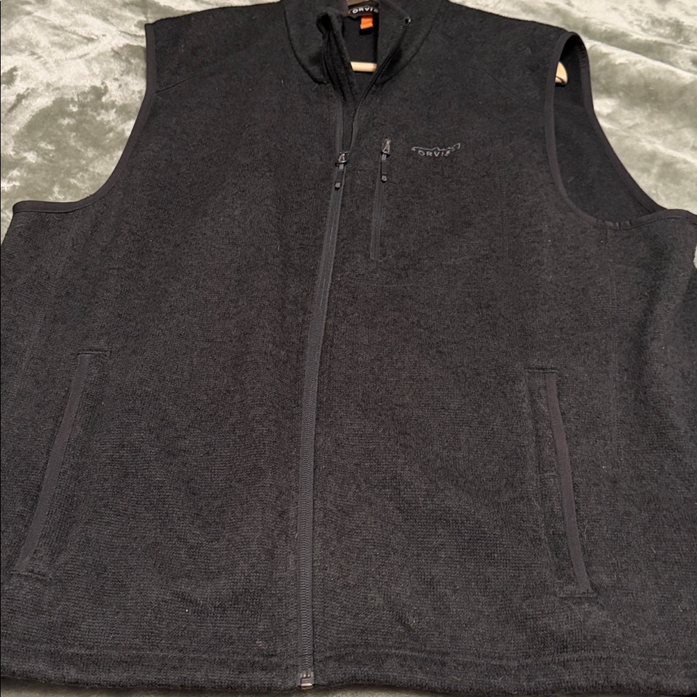 Orvis XL Black Full Zip Vest